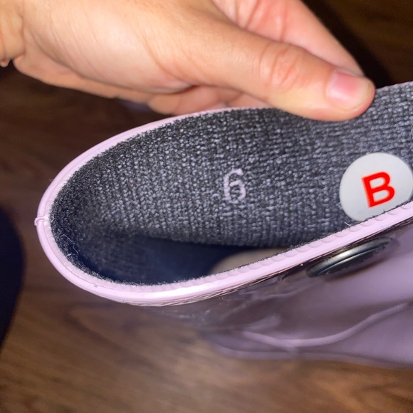 UGG pink rainboots - Picture 3 of 3